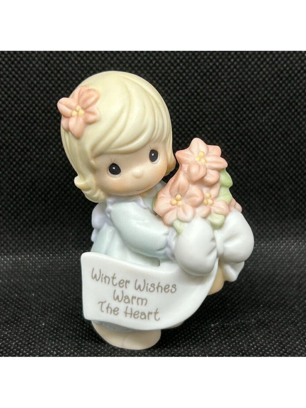 Precious Moments "Winter Wishes Warm The Heart" figurine